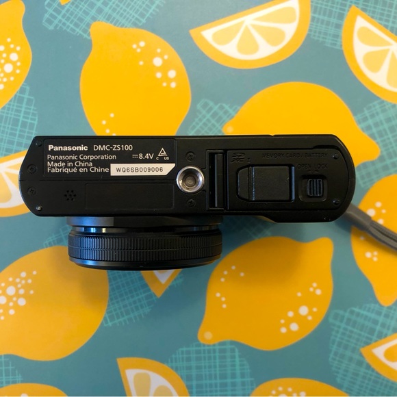 Panasonic Lumix DMC-ZS100 - Picture 8 of 10